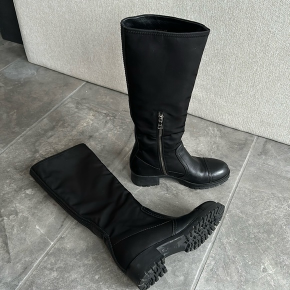 PRADA leather and nylon boots - Picture 1 of 10